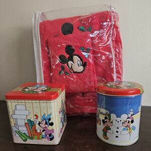Vintage Disney Holiday Lot. Tins & Towels. Mickey, Minnie, Donald, Daisy, Goofy.
